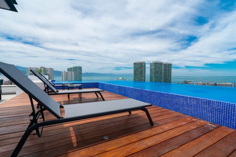 Condo 603 in Zoho Skies
